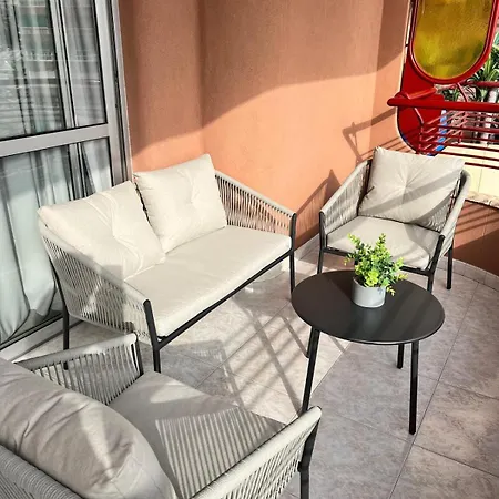 Azure Oasis * ベニドルム