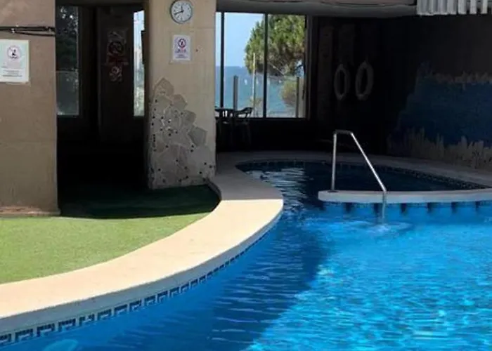 Azure Oasis Apartmán